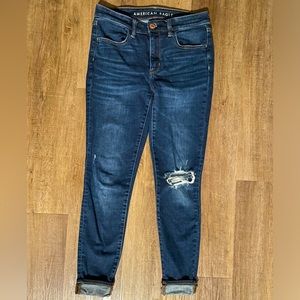 American Eagle Distressed Skinnies